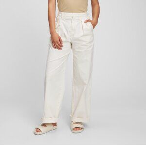 GAP Pleated Wide Khaki Pants NWOT